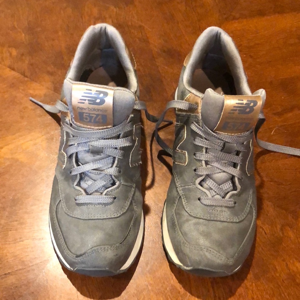New Balance Precious Metals 574 Sneakers Size 7